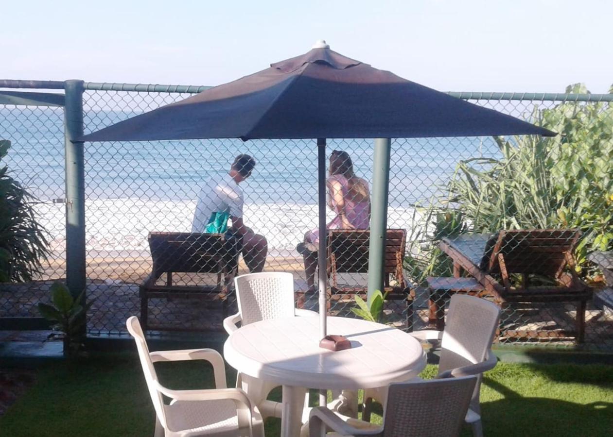 Beach Villa Randiya ガル エクステリア 写真