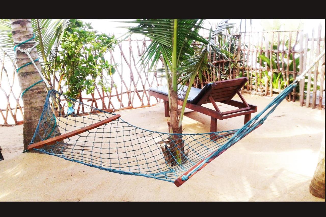 Beach Villa Randiya ガル エクステリア 写真